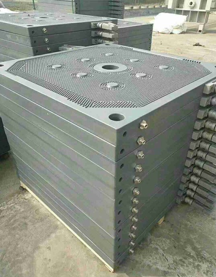 液壓壓濾機(jī)的操作維護(hù)事項(xiàng)